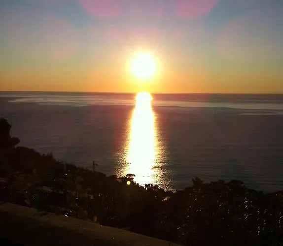 La Maison Di Alice Bed & Breakfast Castiglione Chiavarese