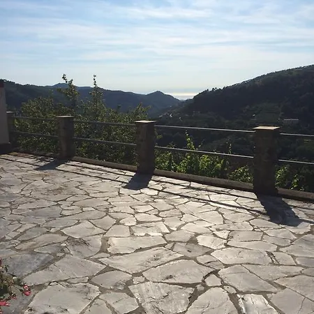 Nocleg ze śniadaniem La Maison Di Alice Castiglione Chiavarese